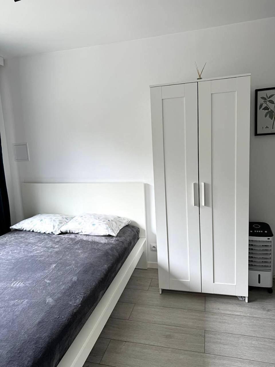 Quiet Apartment Near The Park, Metro, Centre, Wi-Fi - By Hik Apartments Warszawa Exteriör bild